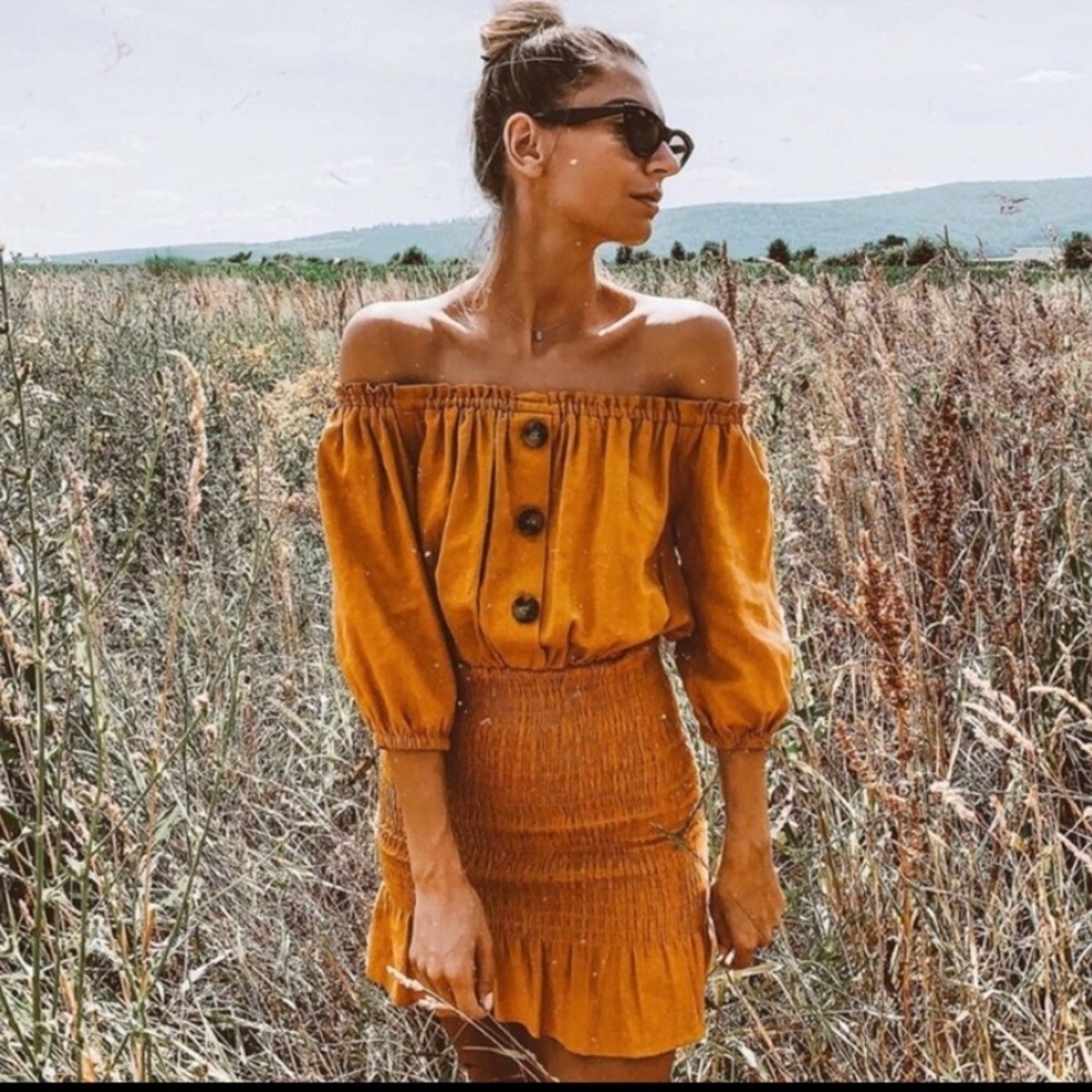 Blogger Favorite Zara mustard dress